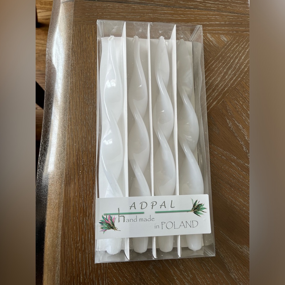 ADPAL white candles